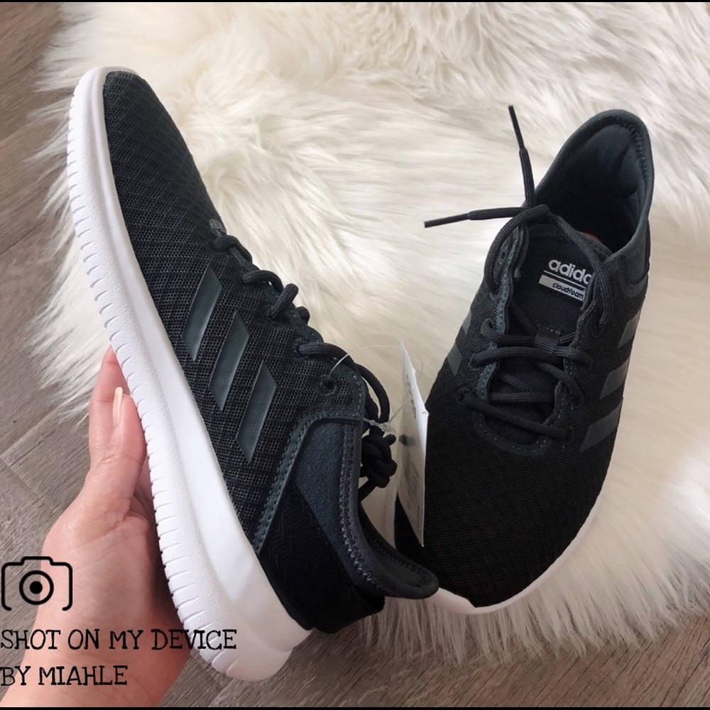 SIZE 8.5 Adidas Women's QT Flex Shoes - Picture 5 of 8